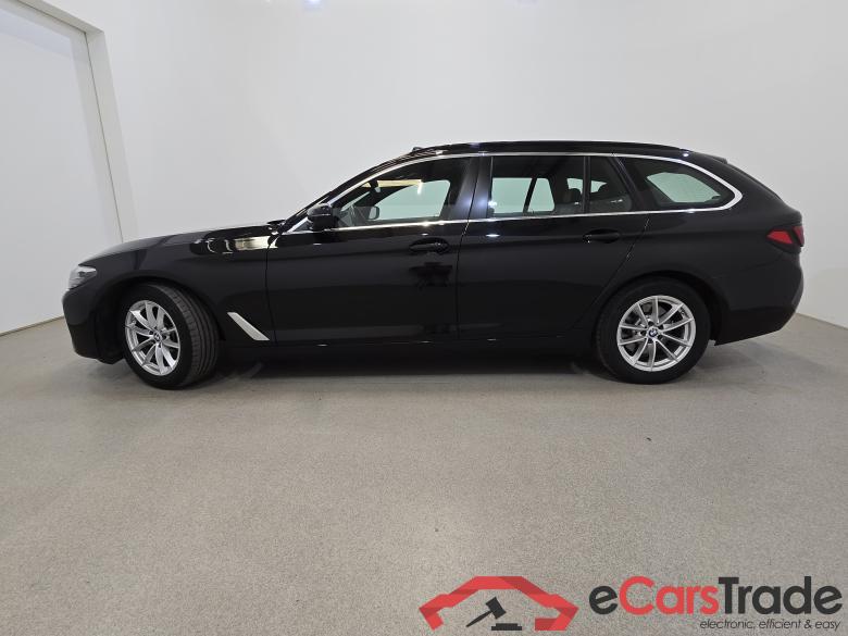 BMW 520d Touring Aut. Pano LED-Xenon LC-Pro Ambient Navi-Pro Leather KeylessGo Camera Klima PDC ... #2