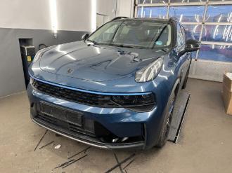Lynk&Co 01
