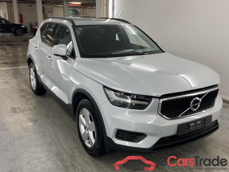 VOLVO XC40 1.5 T2 MOMENTUM CORE AUTO Versatility Park Assist #2