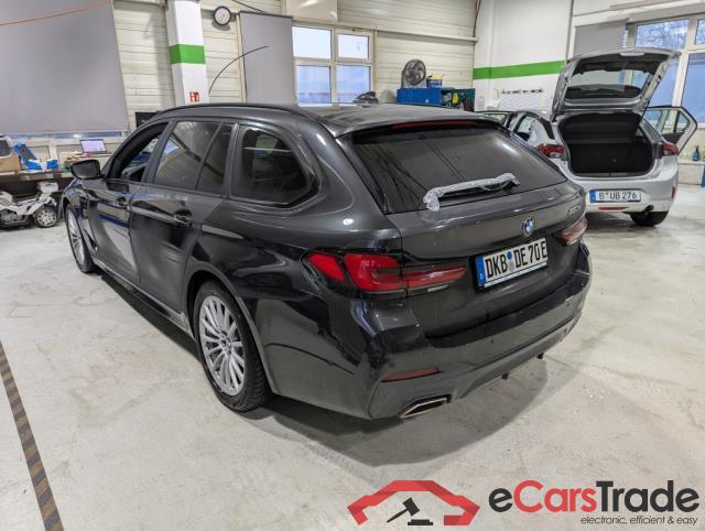 BMW 5-Serie Touring ´16 Baureihe 5 Touring 530 e M Sport 2.0 215KW AT8 E6d #2