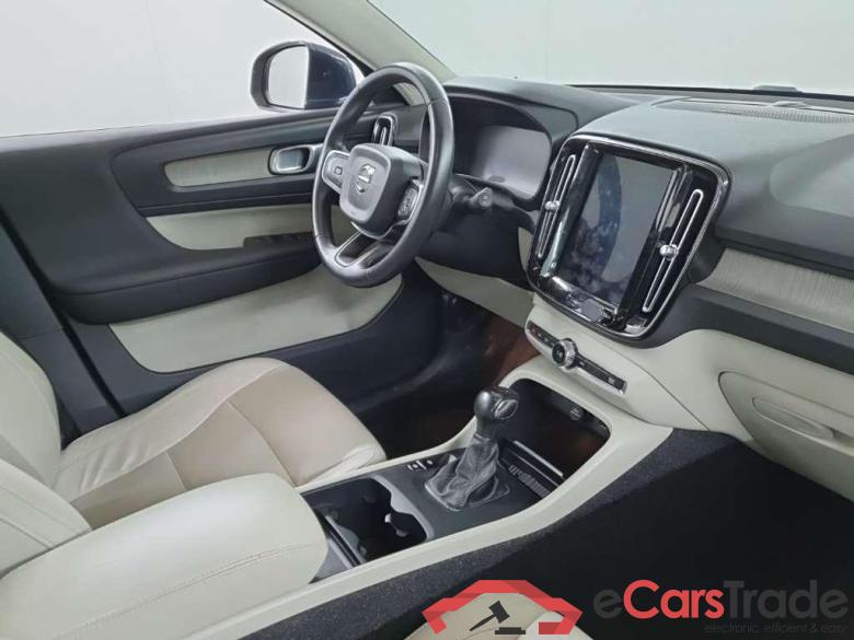 VOLVO XC40 T3 Inscription 5D 115kW #6
