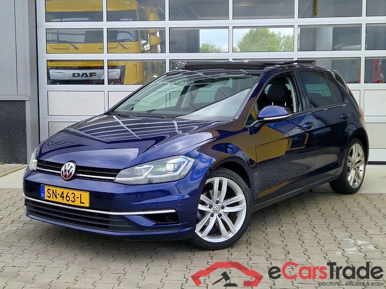 VOLKSWAGEN GOLF 1.5 TSI Highline