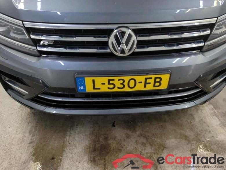 VOLKSWAGEN Tiguan Allspace 1.5 TSI HL Bus R 7p. #4