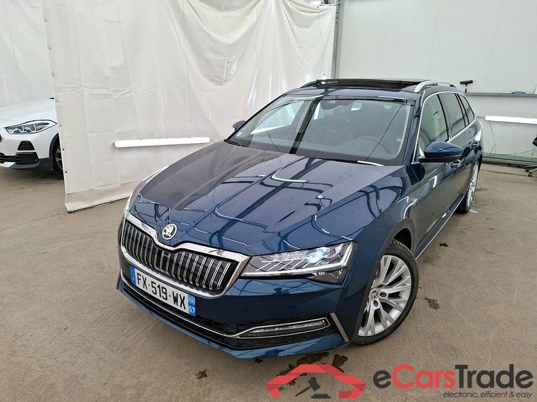 Skoda 1.4 TSI PHEV 218ch DSG6 Laurin & Klement SKODA Superb Combi / 2019 / 5P / Break 1.4 TSI PHEV 218ch DSG6 Laurin & Klement