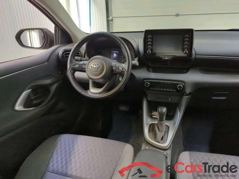 TOYOTA Yaris 1.5 Hyb. Active #3