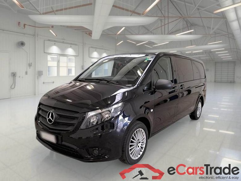 Mercedes 32 MERCEDES-BENZ VITO / 2014 / 4P / COMBI 119 CDI 4X4 EXTRA-LONG TOURER SELECT