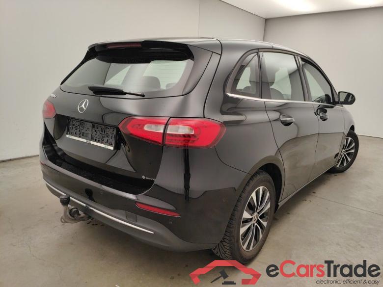 Mercedes-Benz B-Klasse B 180 d Business Solution Aut. 5d #2