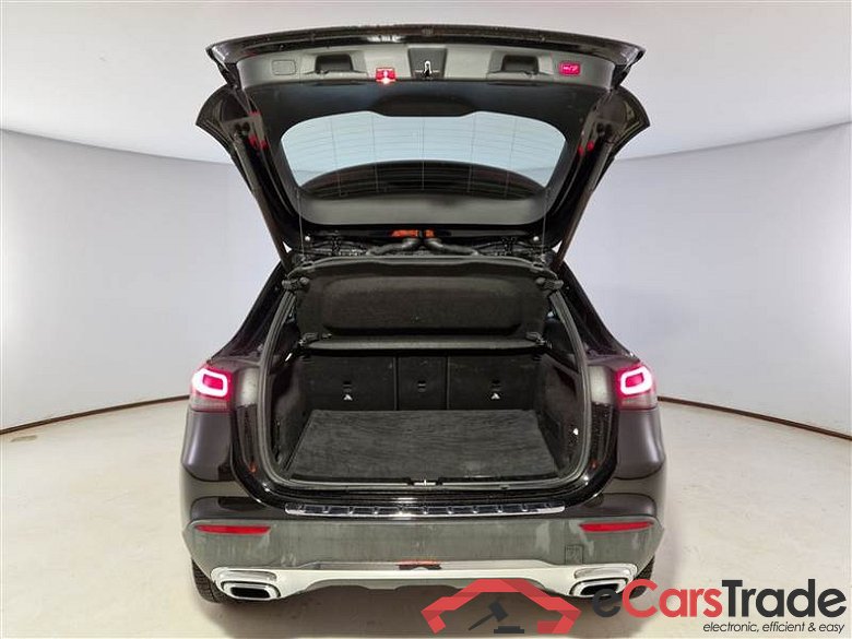 Mercedes 31 MERCEDES-BENZ GLA / 2020 / 5P / CROSSOVER GLA 180 D AUTOMATIC SPORT PLUS #5