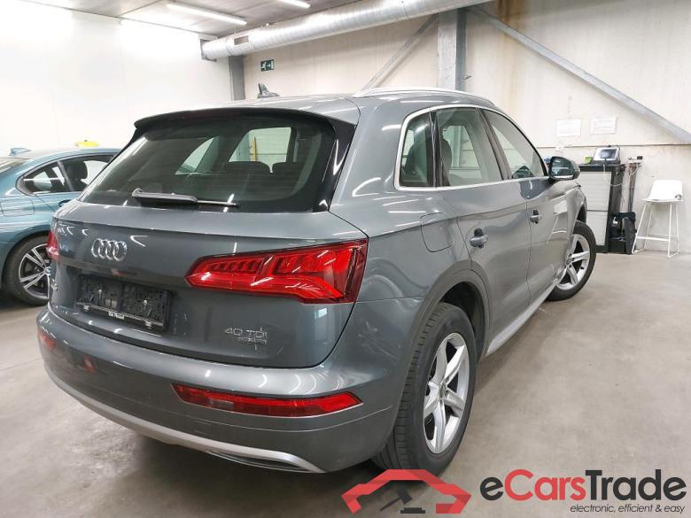 AUDI - AUD Q5 40 TDI 190PK Quattro S-Tronic Business Edition Sport & Pack Business & Comfort Key #2