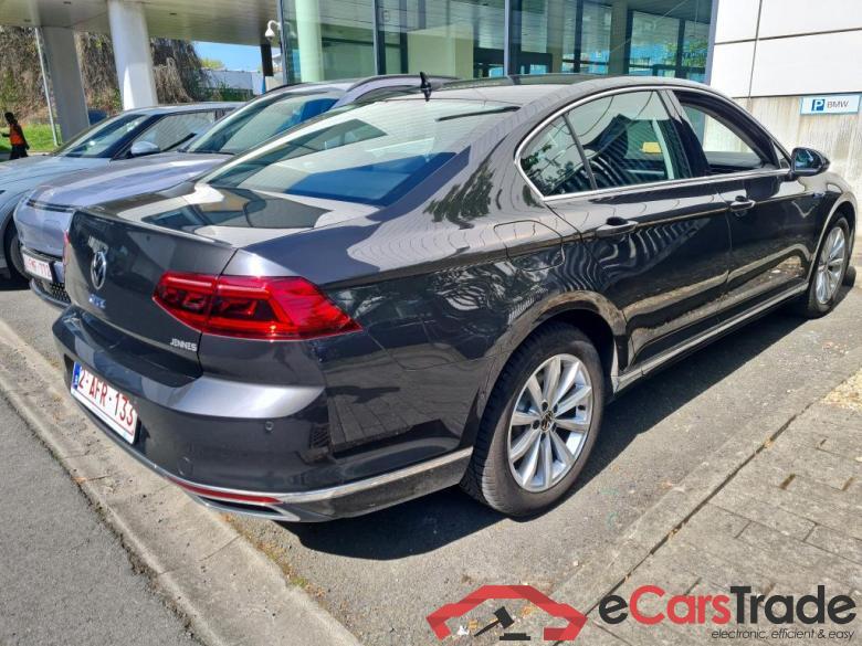 VOLKSWAGEN - VW  PASSAT TSI GTE 218PK DSG Business Pack Design & DDC & Travel Assist & Nav Discover Pro & Comfort & Area View & Pano Roof * HYBRID * #2