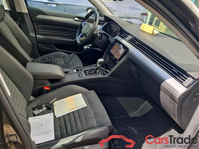 VOLKSWAGEN - VW  PASSAT TSI GTE 218PK DSG Business Pack Design & DDC & Travel Assist & Nav Discover Pro & Comfort & Area View & Pano Roof * HYBRID * #3