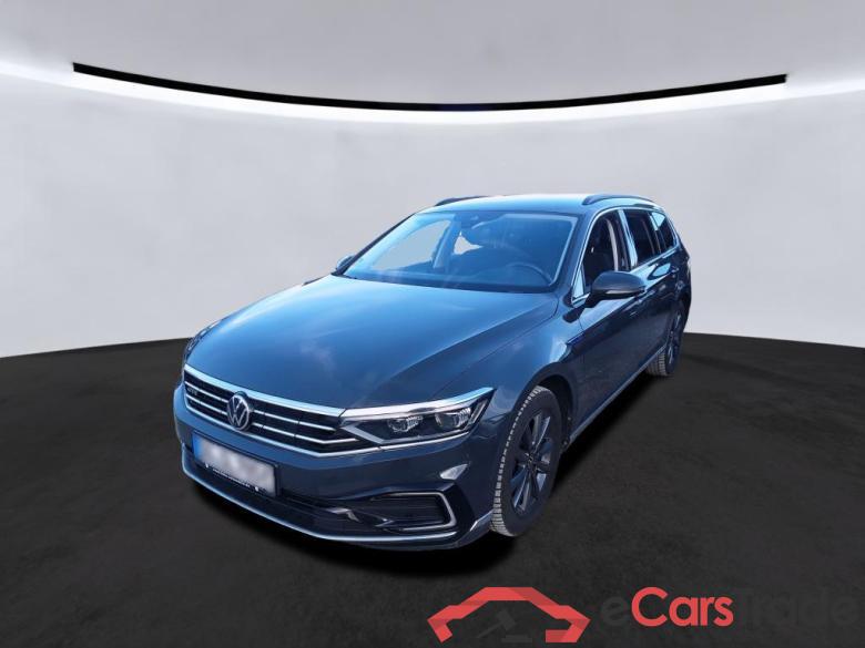 Vw GTE Passat Variant #1