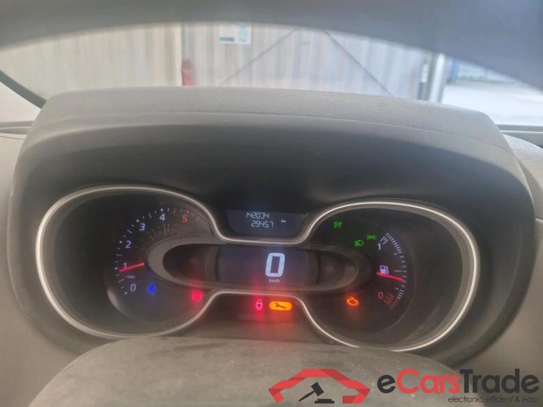 Renault FG GCFL1H1 1000 dCi95 Stop&Start E6 RENAULT Trafic VU 4p Fourgon FG GCFL1H1 1000 dCi95 Stop&Start E6 #6