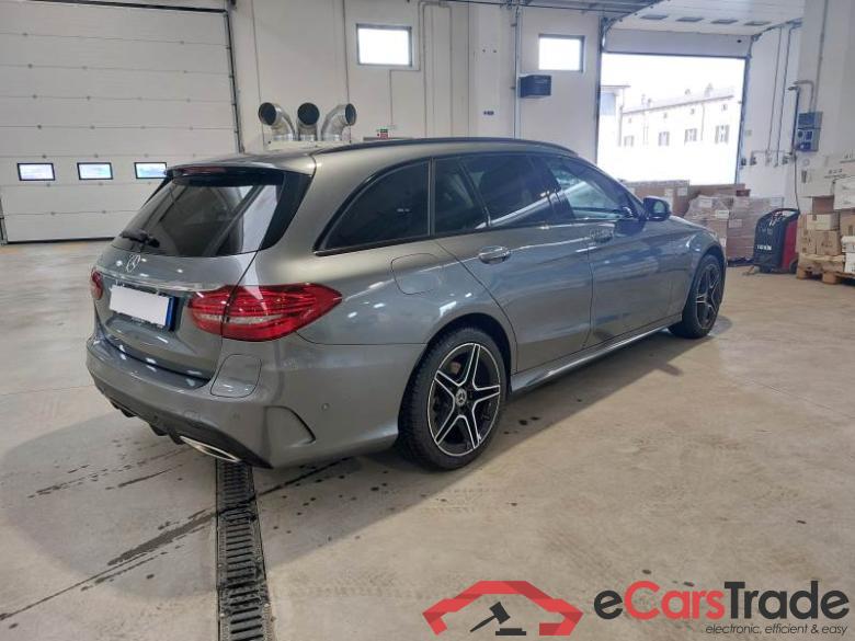 Mercedes 233 MERCEDES-BENZ CLASSE C / 2018 / 5P / STATION WAGON C300 E EQ-POWER PREMIUM AUTO SW #2