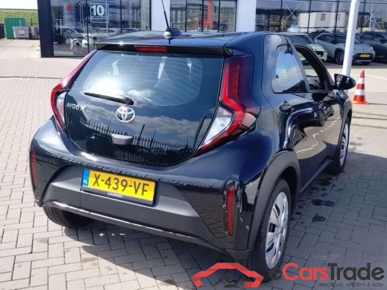 TOYOTA Aygo X 1.0 VVT-i MT Play #4