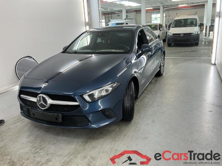 MERCEDES-BENZ A-CLASS LIMOUSINE 1.3 A 250 E BUSINESS SOLUTION DCT #1