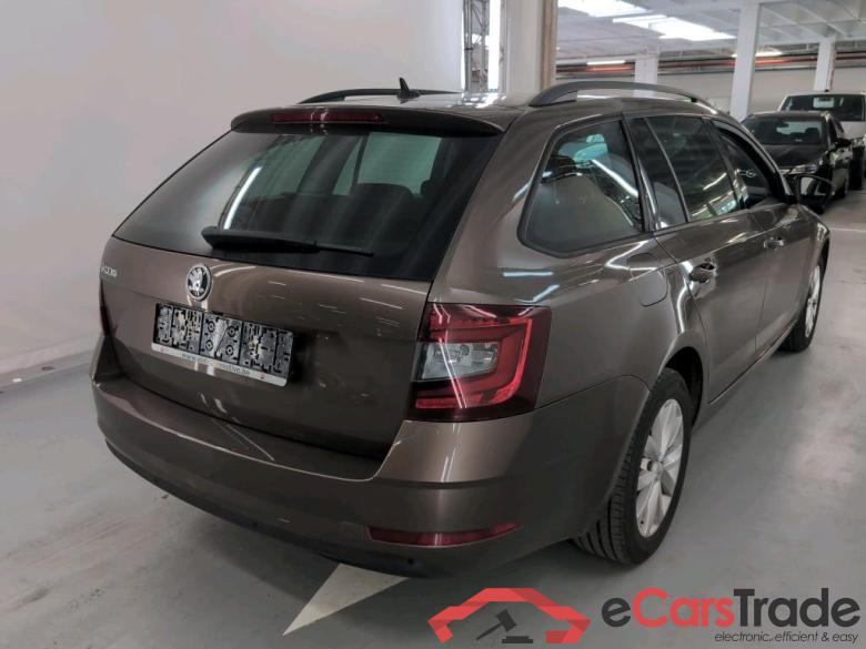 SKODA OCTAVIA COMBI - 2017 1.5 TSI ACT Ambition Safety Look GPS Confort #4