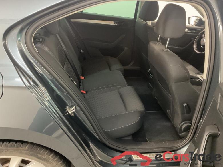 SKODA Superb 1.4 TSI PHEV 160KW DSG6 CLEVER #6