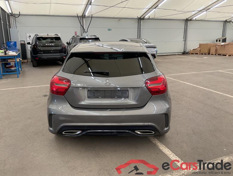 MERCEDES-BENZ A 180 d #4