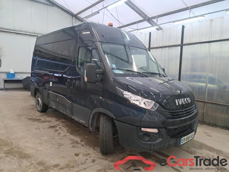 Iveco 2.3 35S16 V11 H2 3520 IVECO Daily VU 4p Fourgon 2.3 35S16 V11 H2 3520 #4