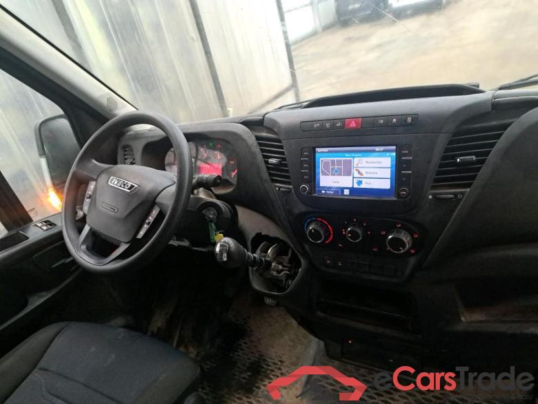 Iveco 2.3 35S16 V11 H2 3520 IVECO Daily VU 4p Fourgon 2.3 35S16 V11 H2 3520 #5
