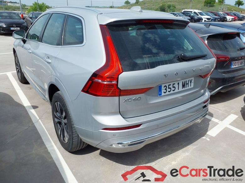 VOLVO XC60 Recharge T6 plug-in hybrid eAWD Eléctrico/Gasolina  #2
