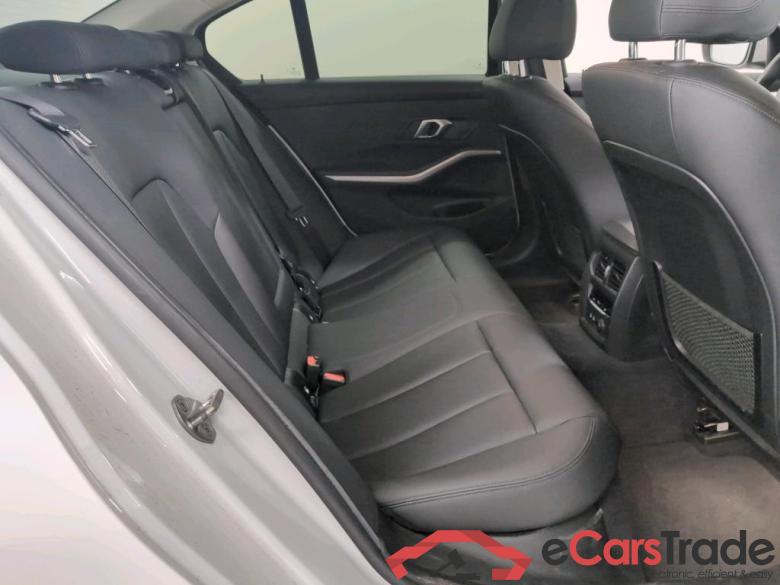 BMW 3-serie 2.0 330E (135KW) BERLINE Business #6