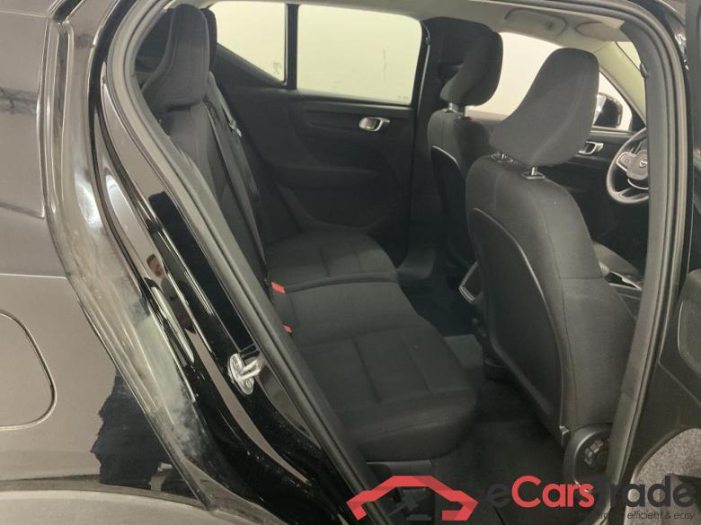 VOLVO XC40 1.5 T2 MOMENTUM CORE Park Assist Winter #6