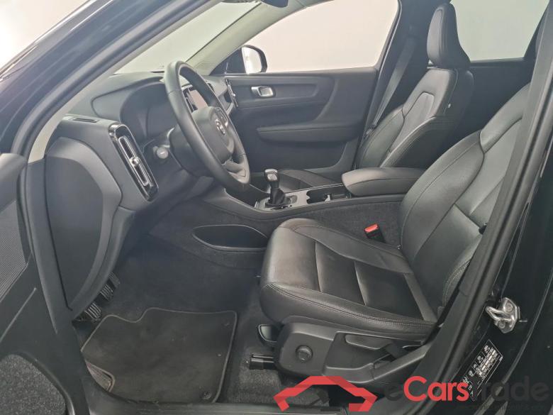 VOLVO XC40 1.5 T3 MOMENTUM PRO Park Assist #5