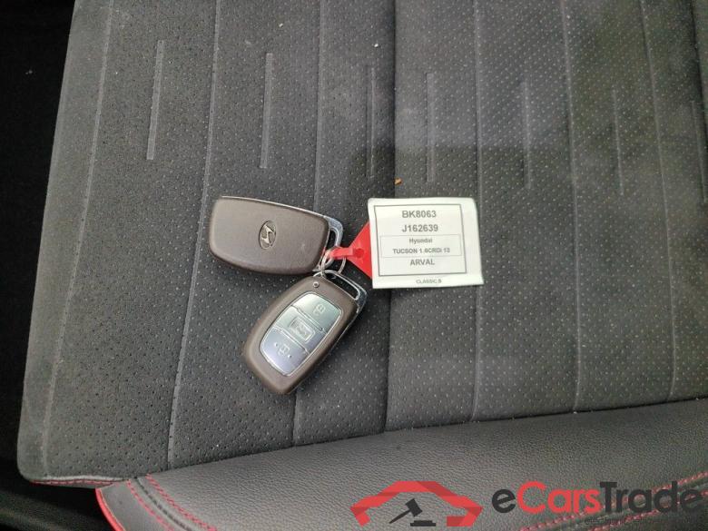 HYUNDAI TUCSON DIESEL - 2021 1.6 CRDi 136 MHEV Shine DCT 5d #4