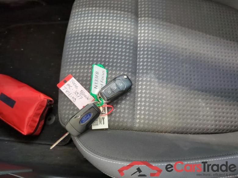 Ford Focus '18 Ford Focus 1.0 EcoBo Hybrid 125pk Trend Edit Bus 5d 5d #4