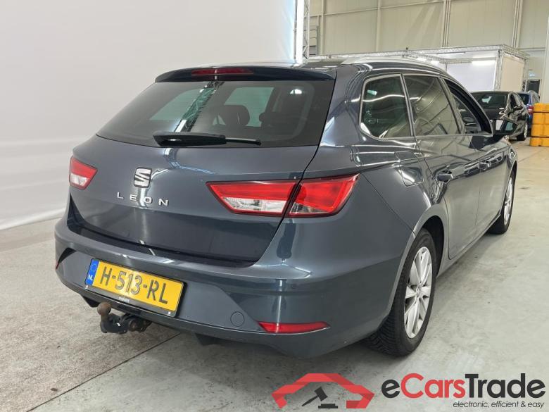 Seat Leon '20 SEAT Leon 1.5 TSI Style DSG-7 5d #2