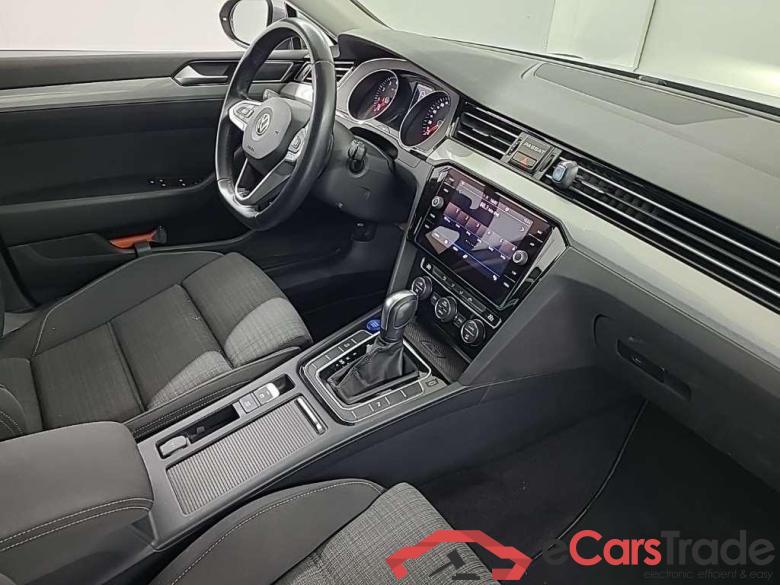 VOLKSWAGEN Passat Variant 1.5 TSI 7-DSG Comfort Business 5D 110kW #6