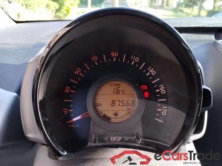 PEUGEOT 108 1.0 e-VTi Active #6