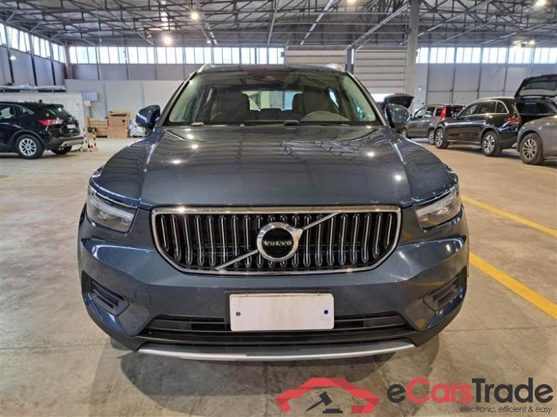 Volvo 235 VOLVO XC40 / 2017 / 5P / SUV T4 PLUG-IN HYBRID AUTO RECH INSCRIP EXPR #6