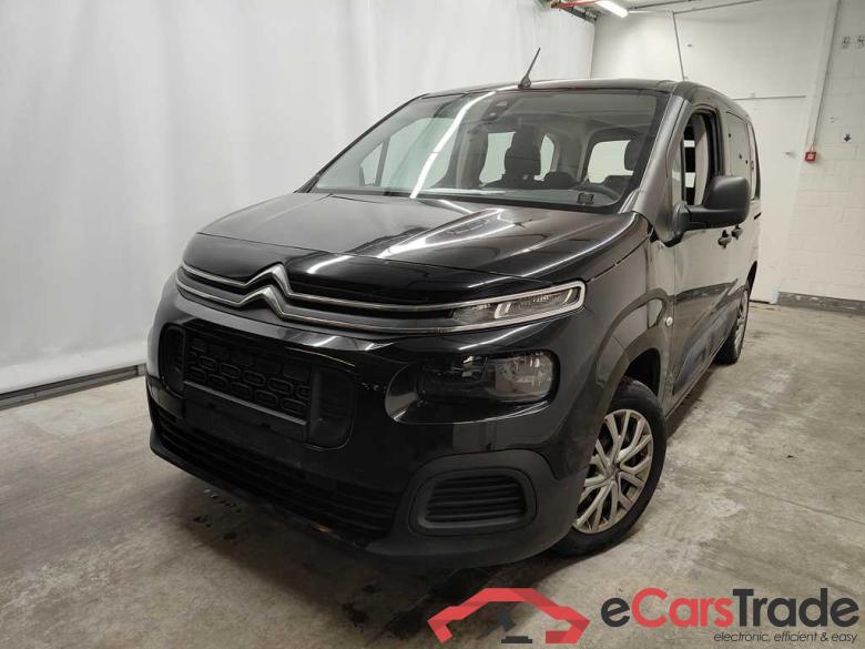 Citroën Berlingo Multispace 1.2 PureTech 110 MAN6 S&S Live M 5d #4