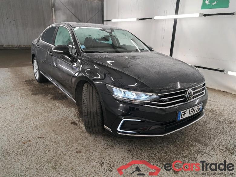 Volkswagen 1.4 TSI DSG HYBRIDE RECHARGEABLE GTE VOLKSWAGEN Passat / 2019 / 4P / Berline 1.4 TSI DSG HYBRIDE RECHARGEABLE GTE #4
