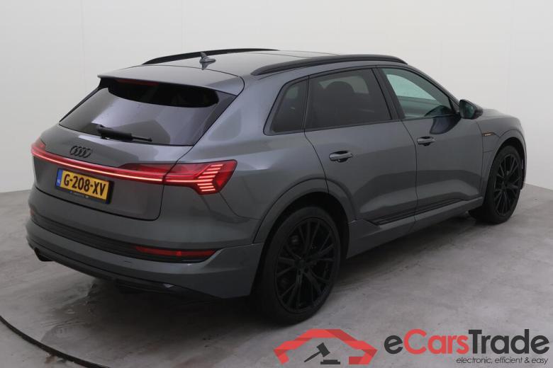 AUDI e-tron  #6