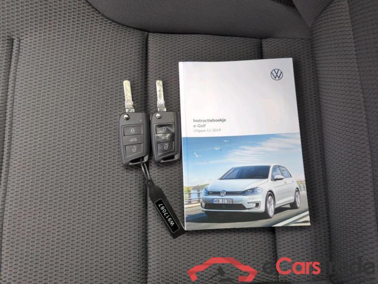VOLKSWAGEN e-Golf  #6