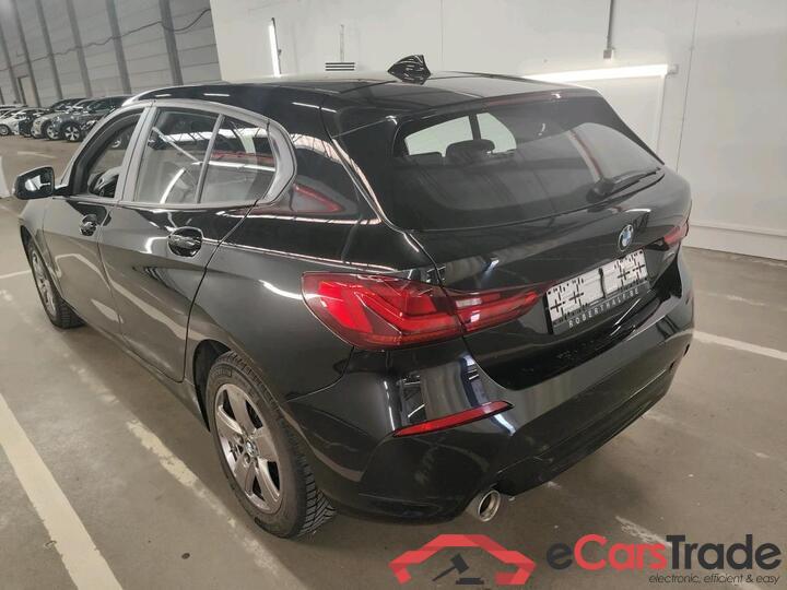 BMW 1 Reeks Hatch 1 Reeks Hatch 118iA (100 kW) 100kW/136pk  5D/P Auto-7 #3