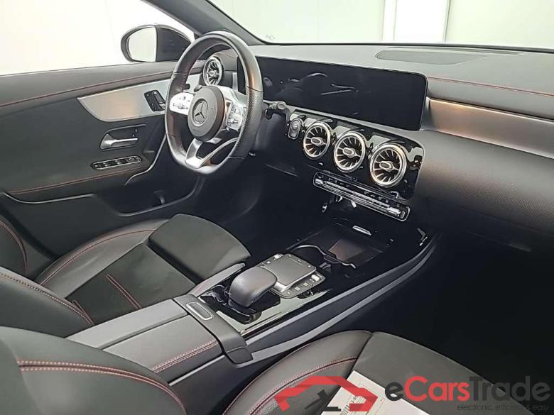 MERCEDES-BENZ CLA Shooting Brake CLA 250 e DCT Bus. Sol. AMG Limited 5D 160kW #6