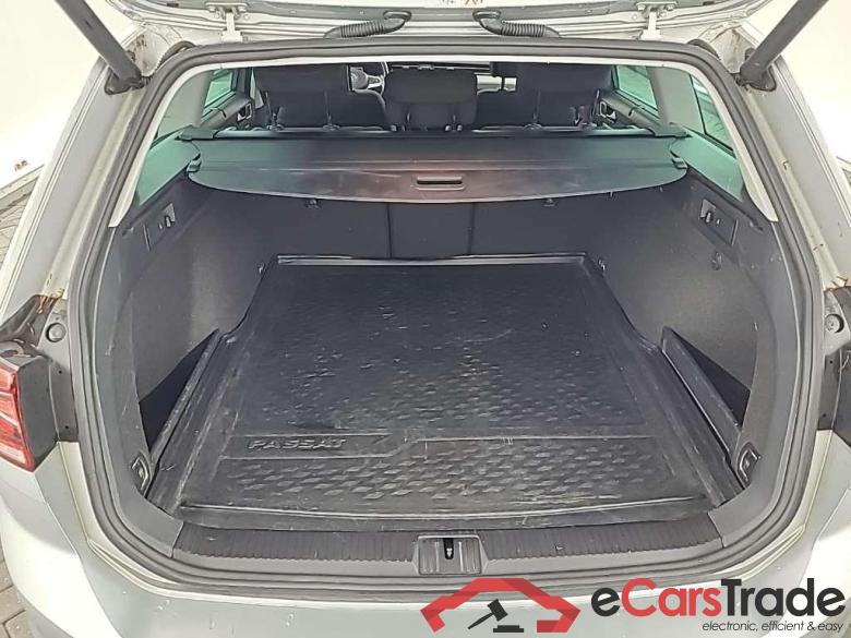 VOLKSWAGEN Passat Variant 1.5 TSI 7-DSG Comfort Business 5D 110kW #5