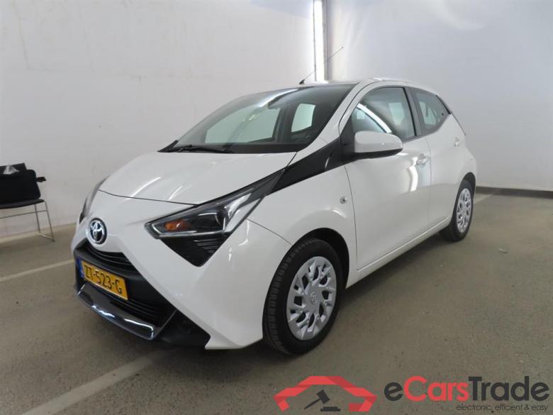 TOYOTA Aygo 1.0 VVT-i x-play #1
