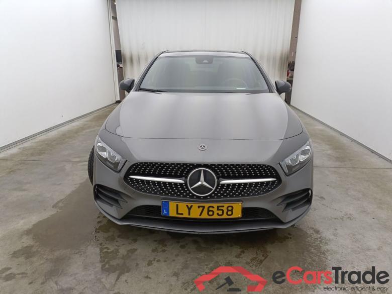 MERCEDES CLASSE A DIESEL (W177) A 200 d 150 Business Solution (EU6AP) 5d #1