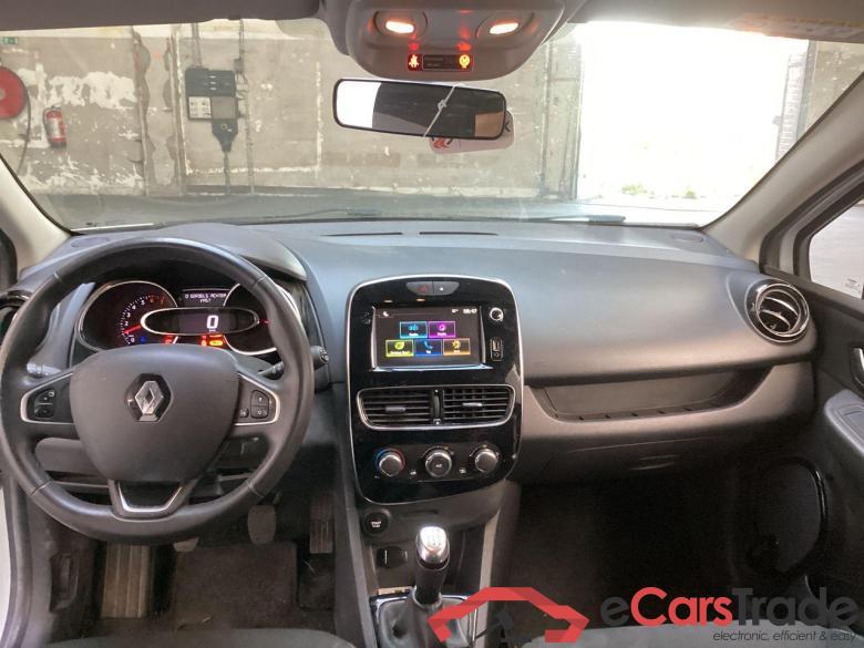 RENAULT CLIO ESTATE 0.9 TCe Limited #6