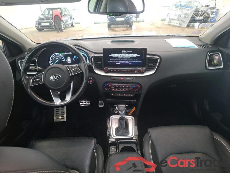 Kia 1.6 GDI ISG ISG PHEV PREMIUM DCT7 KIA XCeed / 2019 / 5P / Crossover 1.6 GDI ISG ISG PHEV PREMIUM DCT7 #5