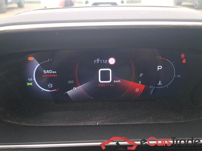 Peugeot 1.2 PT 130 S&S EAT8 GT Line 2008 GT Line 1.2 PureTech 130CV BVA8 E6d #6