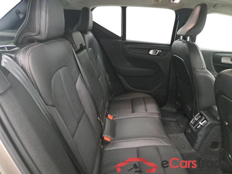 VOLVO XC40 1.5 T5 RECHARGE GEARTR. INSCRIPTION Winter Light Lounge Protection #6