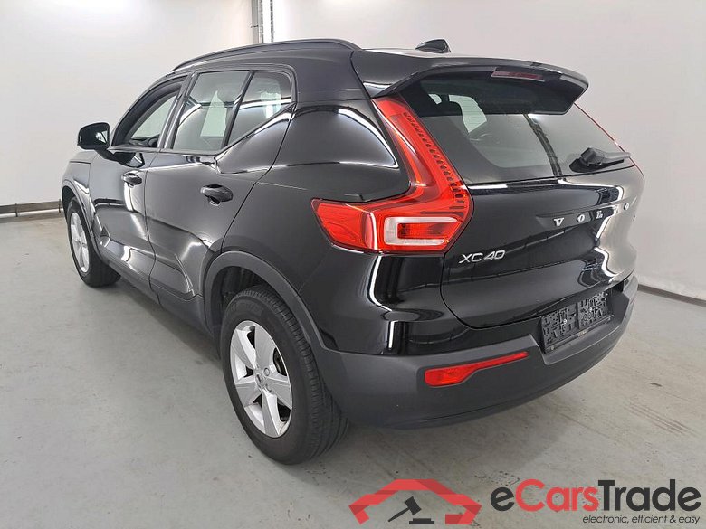 VOLVO XC40 1.5 T2 MOMENTUM CORE #3