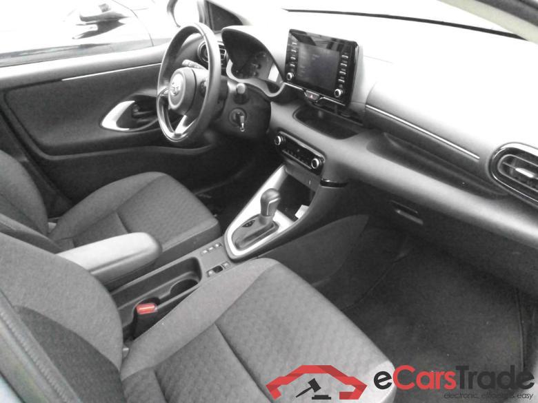 YARIS HY 116H MY22 CONFORT RSK #3